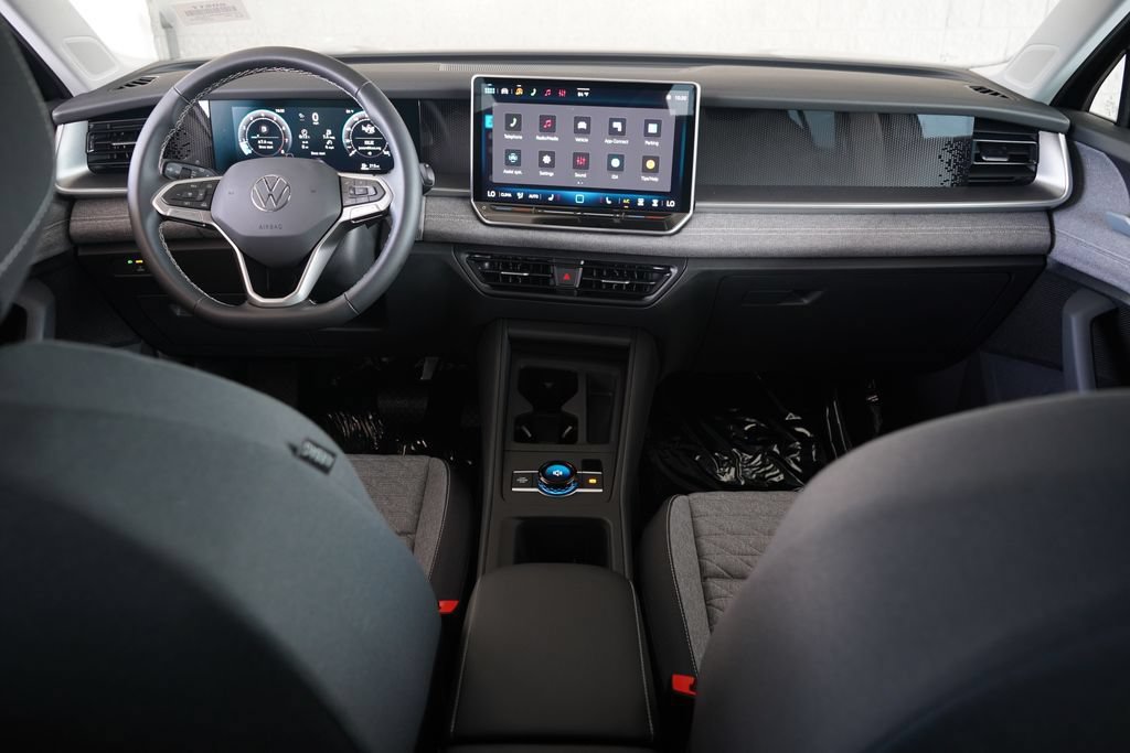 New 2026 Volkswagen Tiguan S FWD image 8