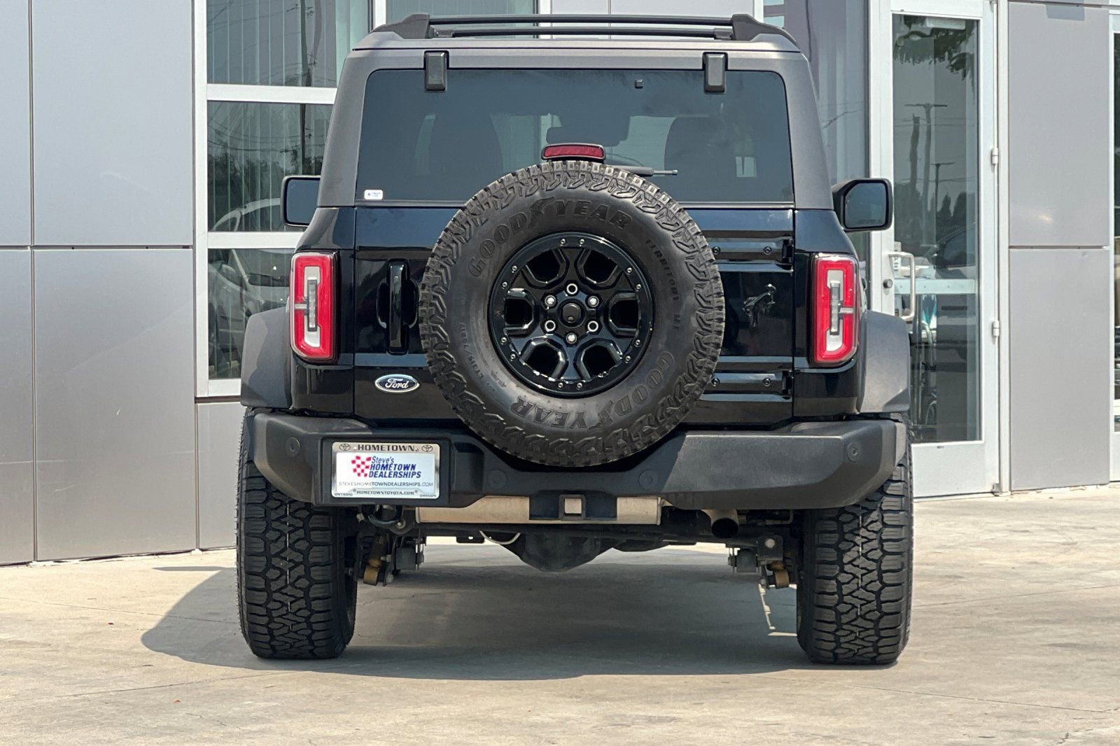 Used 2021 Ford Bronco Wildtrak image 5