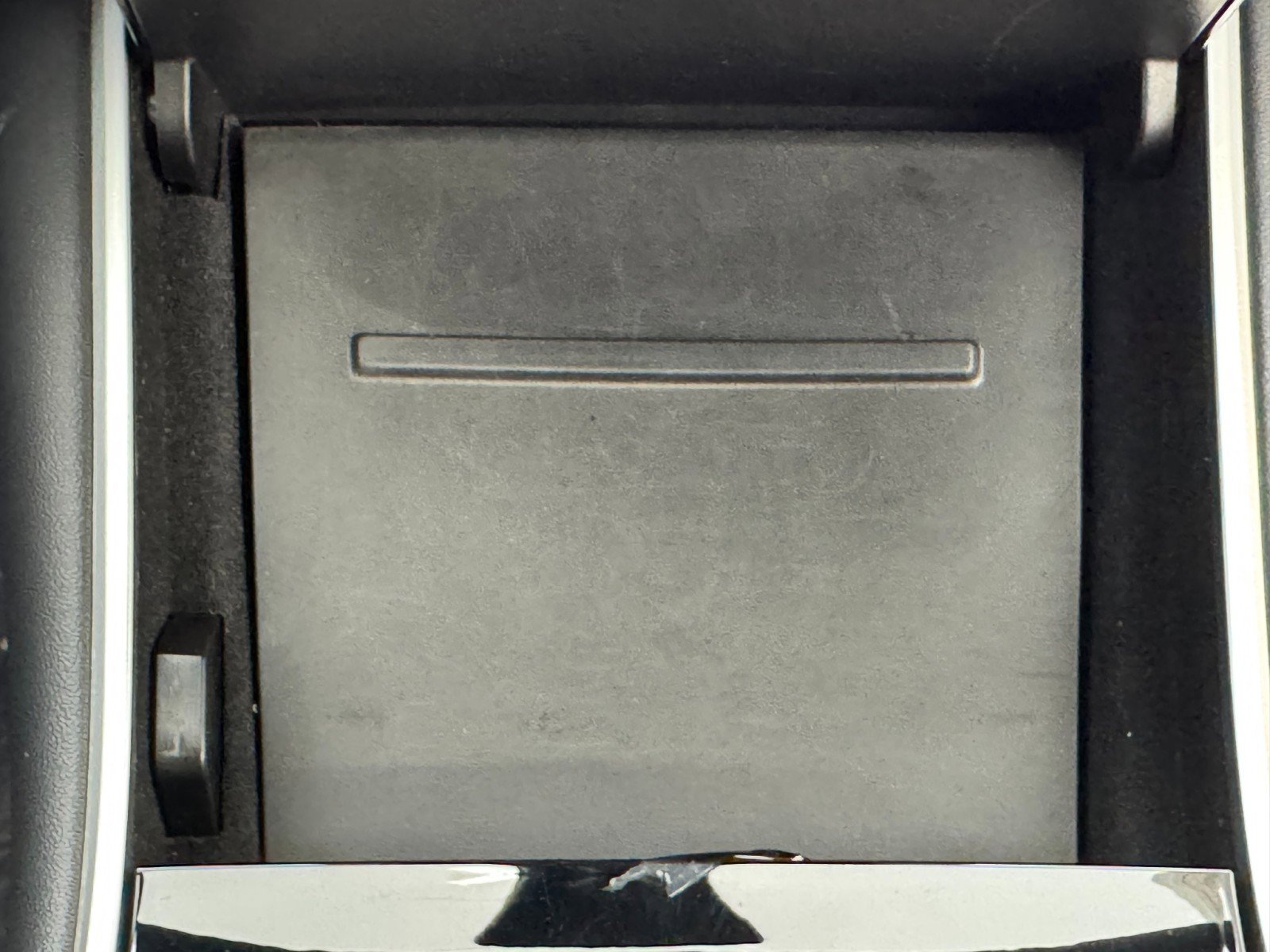 Used 2020 Tesla Model 3 Standard Range Plus image 32