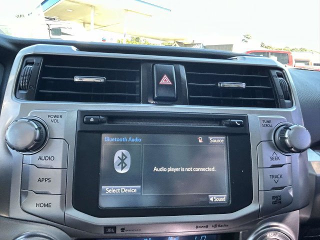 Used 2018 Toyota 4Runner Limited AWD/4WD image 23