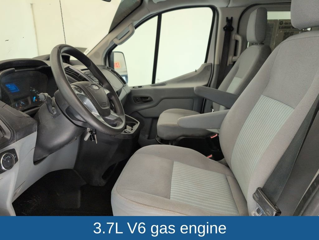 Used 2018 Ford Transit 350 XLT image 5