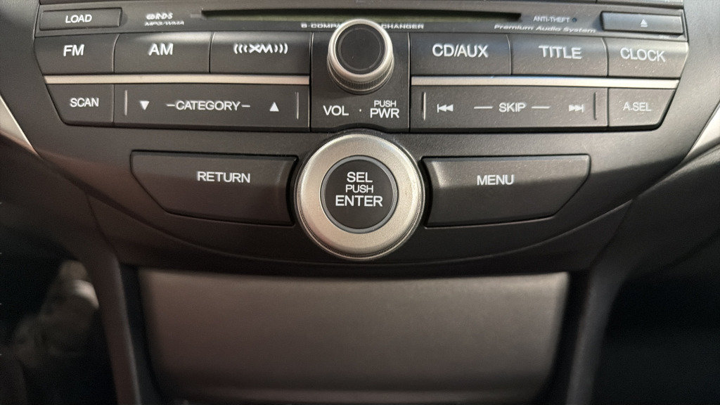 Used 2010 Honda Accord EX-L image 29