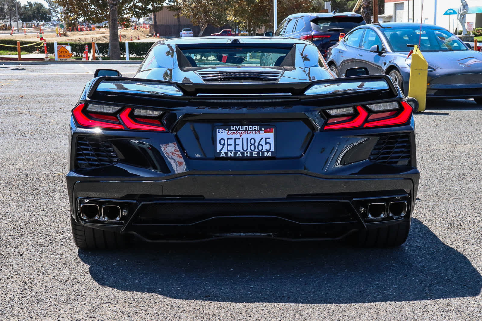 Used 2023 Chevrolet Corvette Stingray Premium Conv w/ Z51 Performance Package RWD image 9