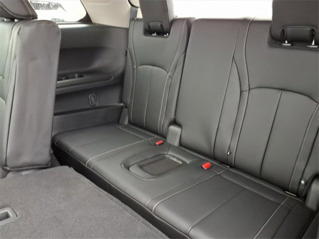 New 2026 INFINITI QX60 Luxe w/ Family Package image 10