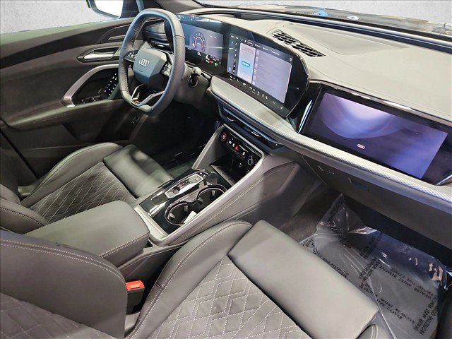 Used 2026 Audi SQ5 Premium Plus AWD/4WD image 27