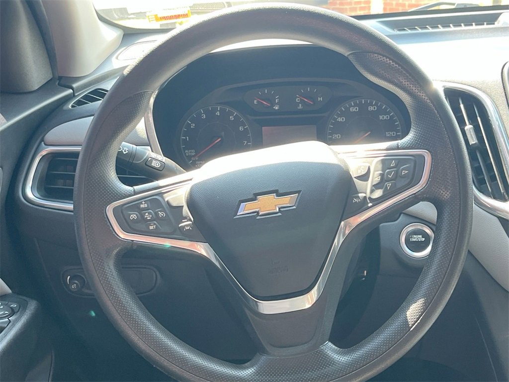 Used 2020 Chevrolet Equinox LS image 30