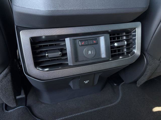 New 2026 Ford F450 Platinum image 22