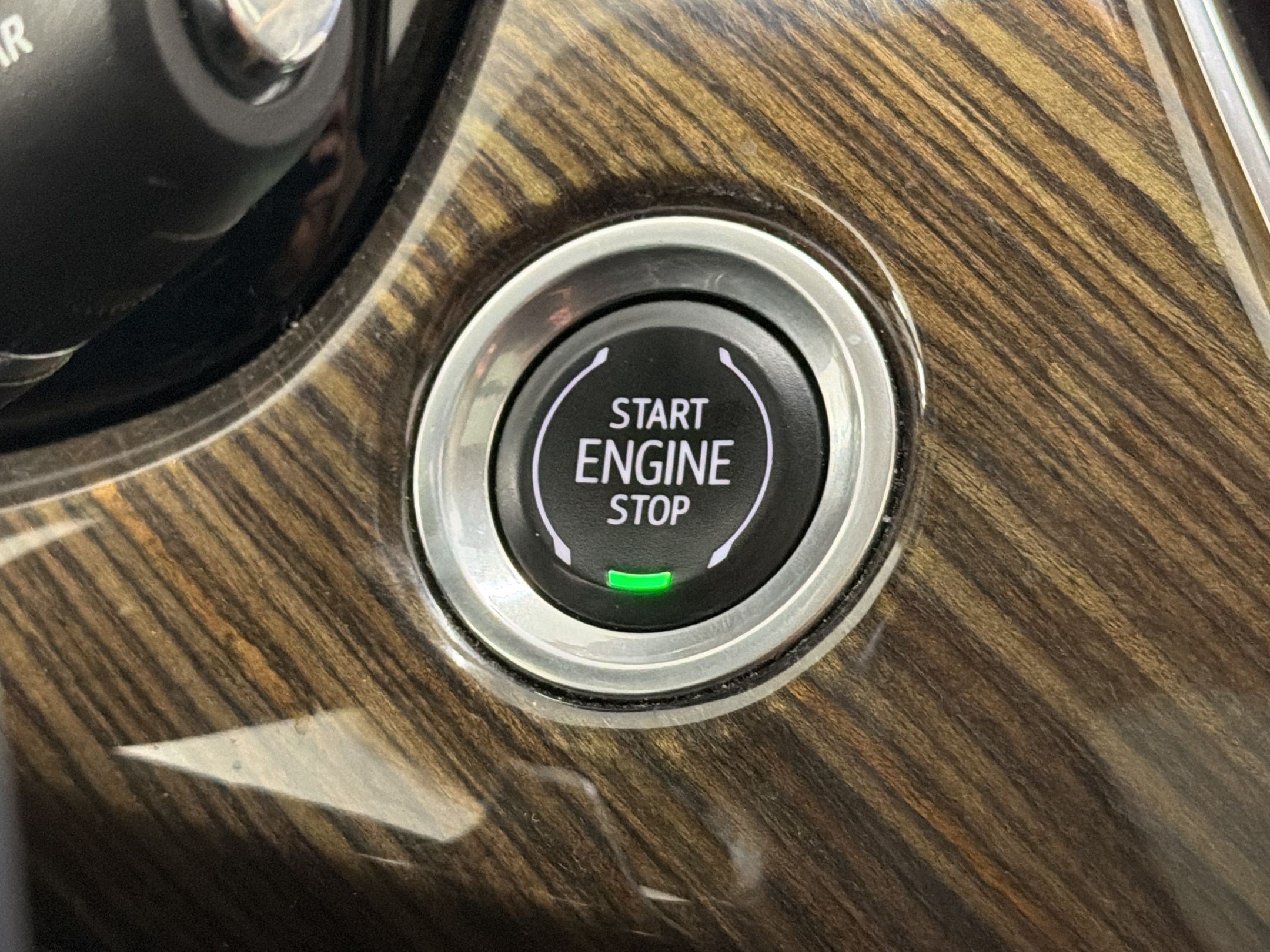 Used 2023 Cadillac XT6 Sport w/ Platinum Package AWD/4WD image 18