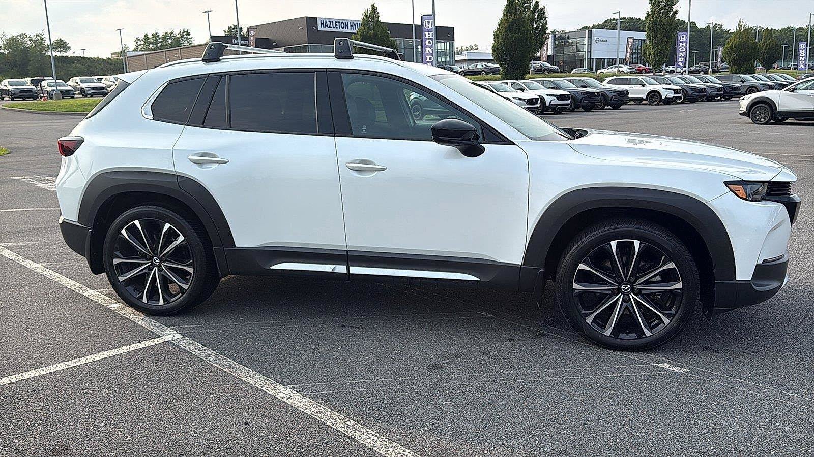 Certified 2025 MAZDA CX-50 AWD 2.5 Turbo w/ Accent Package image 3
