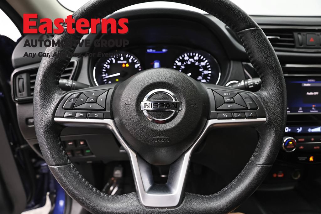 Used 2020 Nissan Rogue SV AWD/4WD image 10