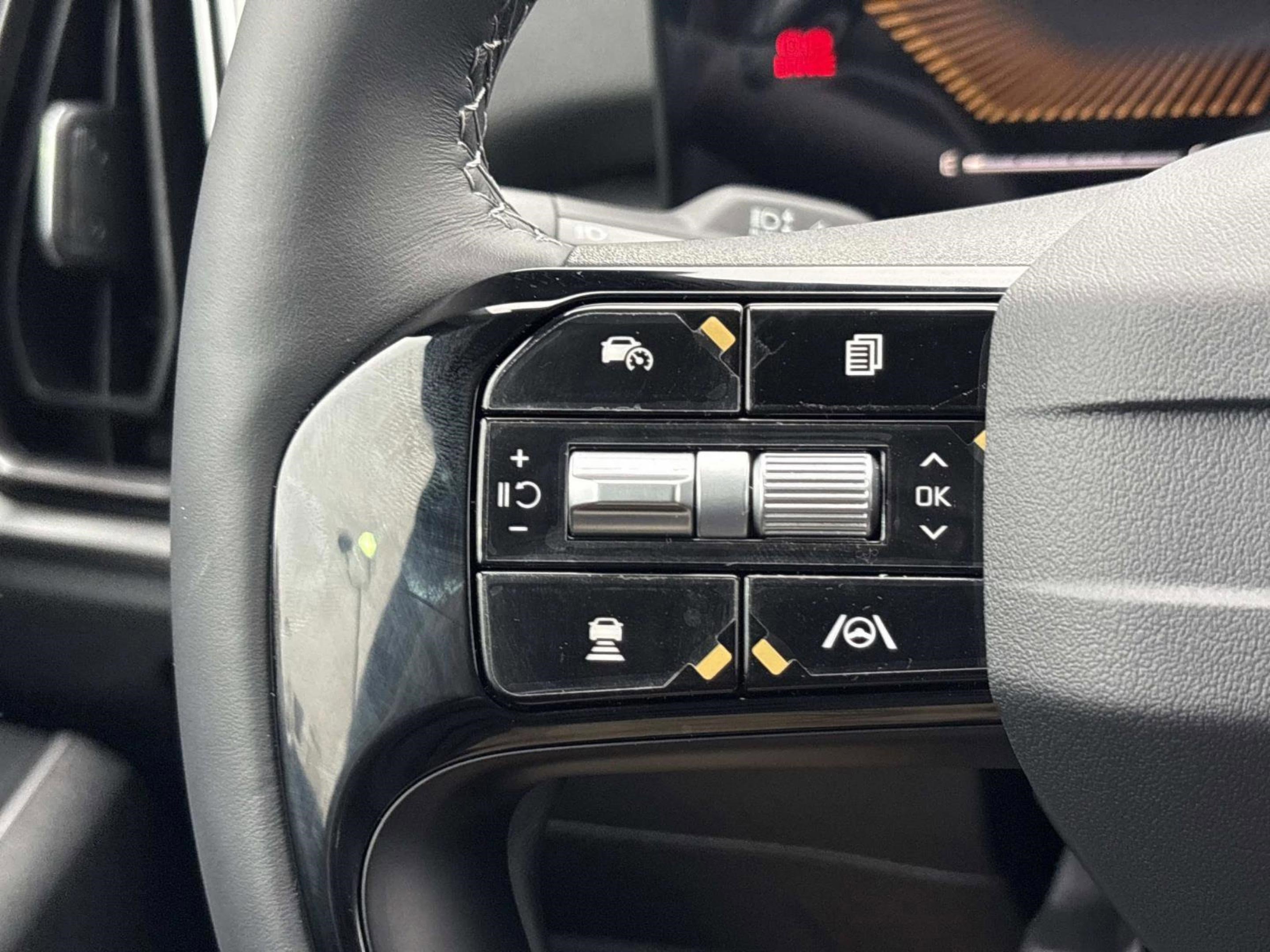 New 2026 Kia Sorento S image 24