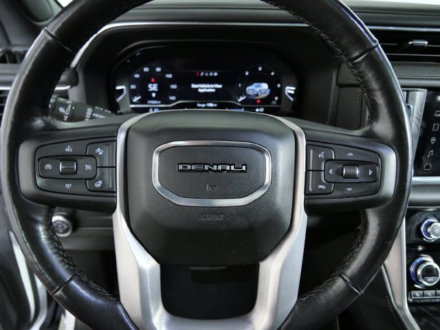 Used 2023 GMC Yukon XL Denali AWD/4WD image 24
