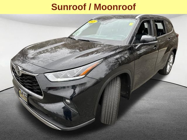 Certified 2025 Toyota Highlander Platinum AWD/4WD image 6