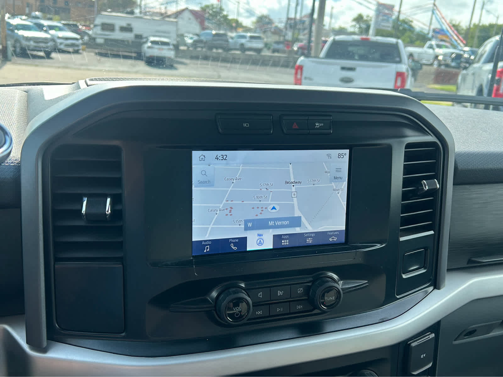 Used 2022 Ford F150 XLT AWD/4WD image 26