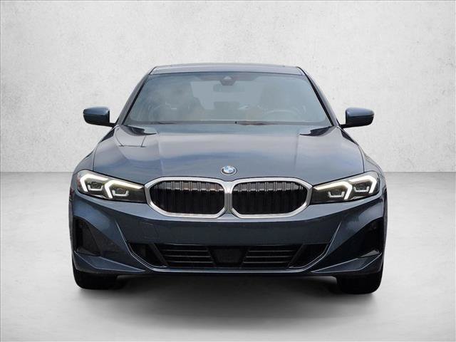 Used 2025 BMW 330i Sedan RWD image 2