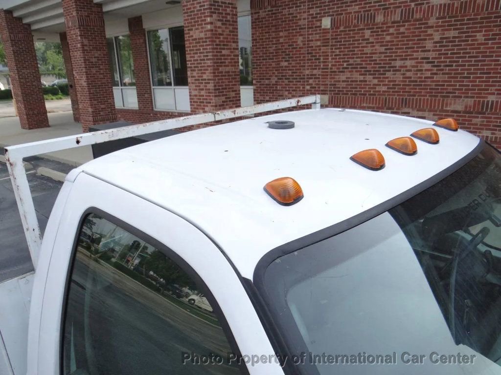 Used 2004 Ford F350 2WD Regular Cab Super Duty image 16