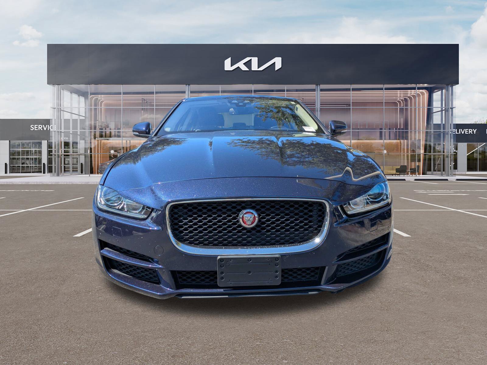 Used 2017 Jaguar XE Prestige AWD/4WD image 7