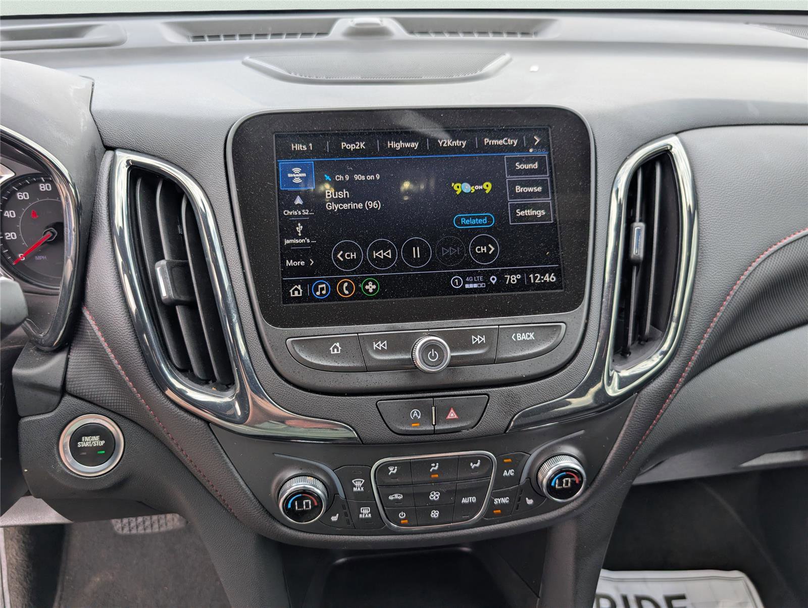 Used 2024 Chevrolet Equinox RS w/ RS Leather Package image 16