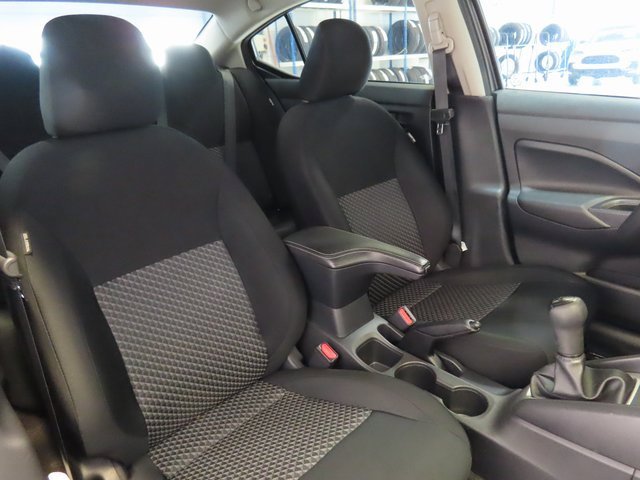 Used 2023 Nissan Versa S image 6