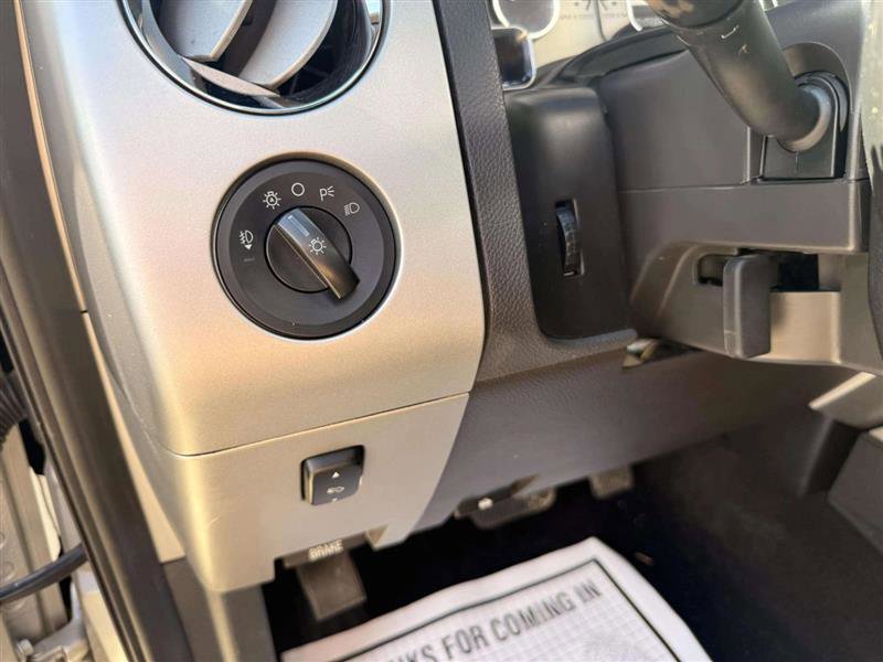 Used 2012 Ford Expedition EL Limited image 34