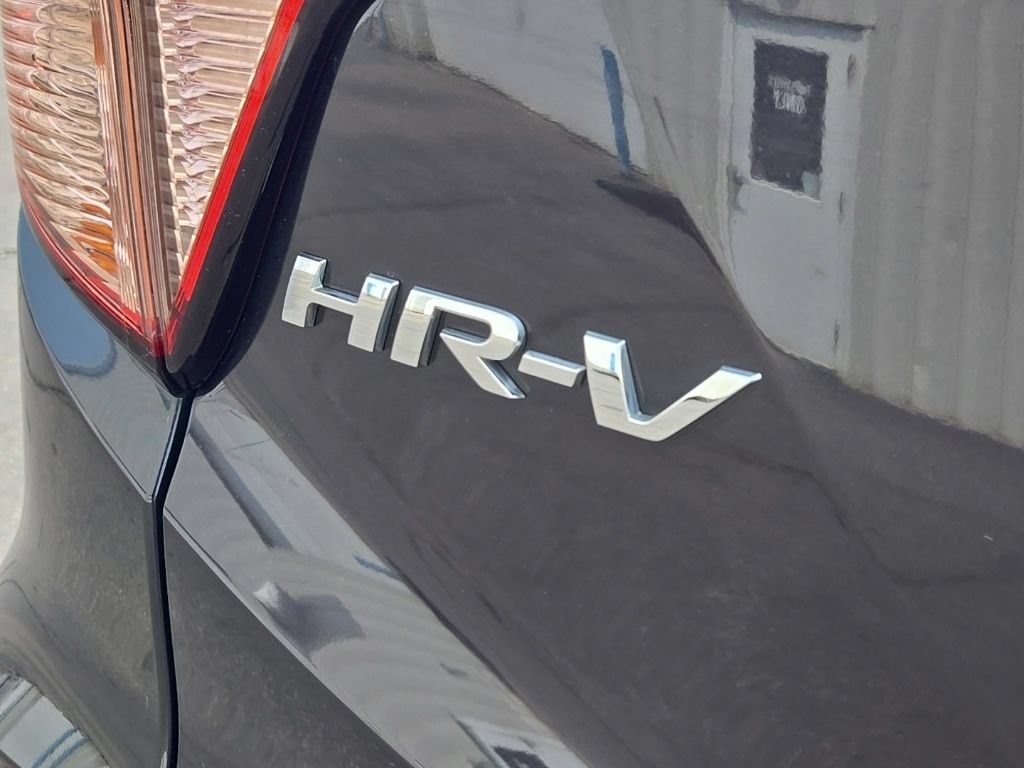 Used 2016 Honda HR-V EX image 10