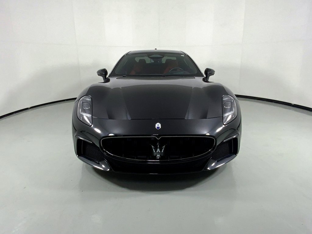 Used 2024 Maserati GranTurismo Trofeo image 8
