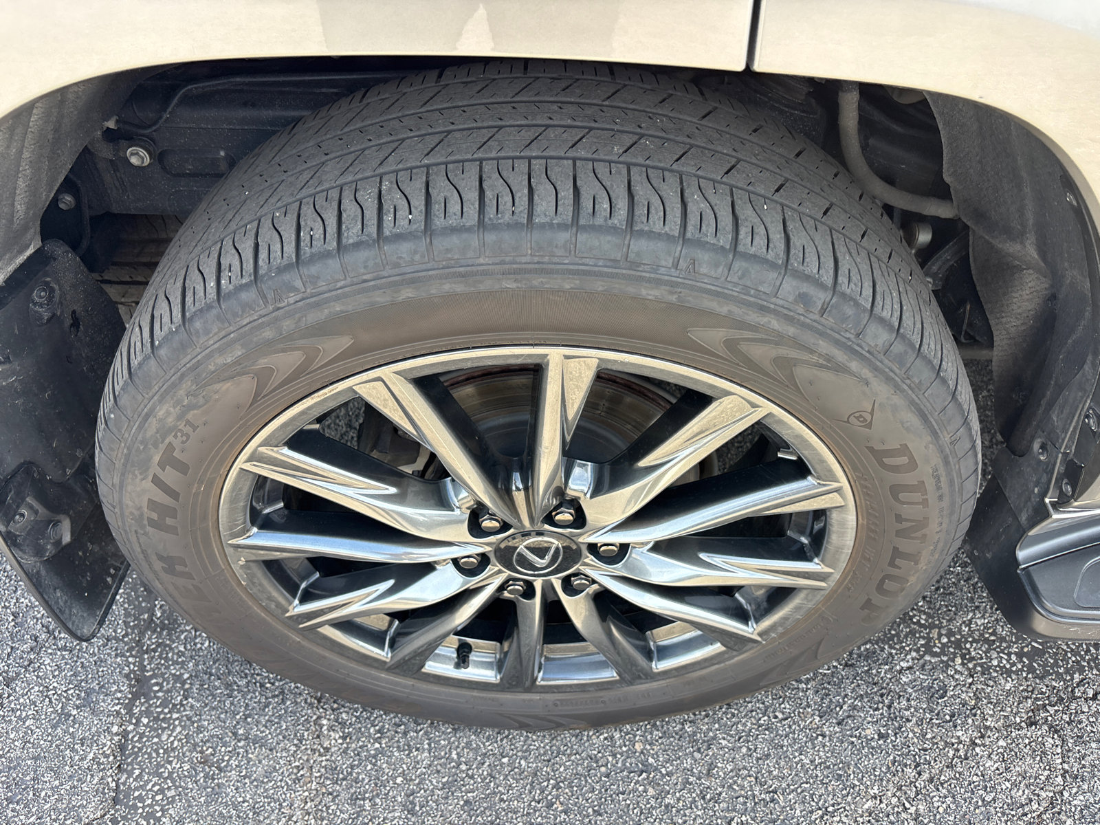 Used 2025 Lexus LX 700h F Sport AWD/4WD image 10
