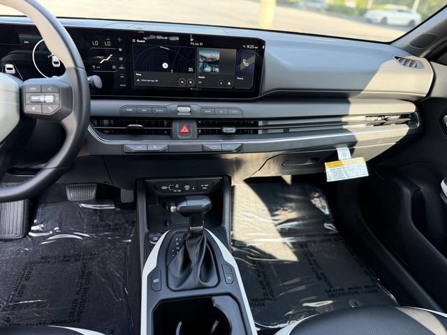 Certified 2025 Kia K4 GT-Line w/ GT-Line Premium Package FWD image 22