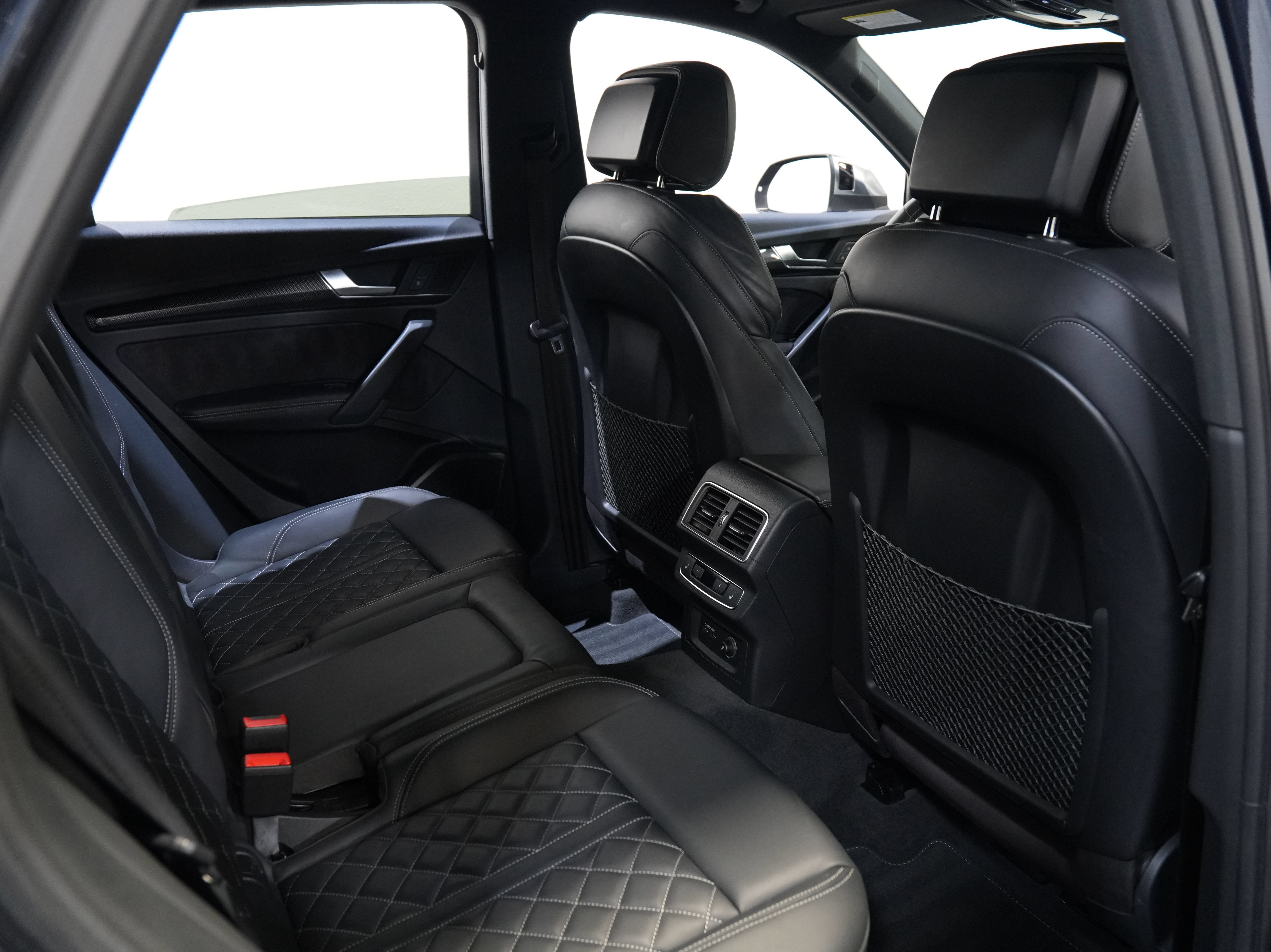 Used 2019 Audi SQ5 Premium Plus AWD/4WD image 37
