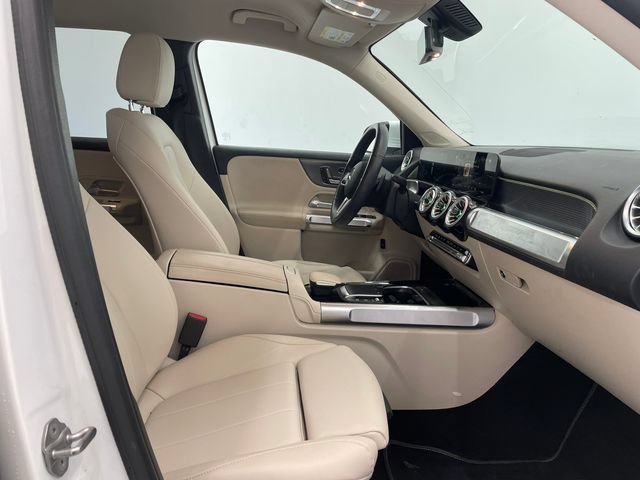Certified 2022 Mercedes-Benz GLB 250 4MATIC image 17