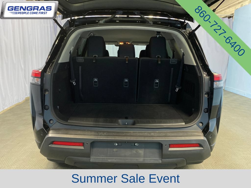 Used 2022 Nissan Pathfinder SV AWD/4WD image 33