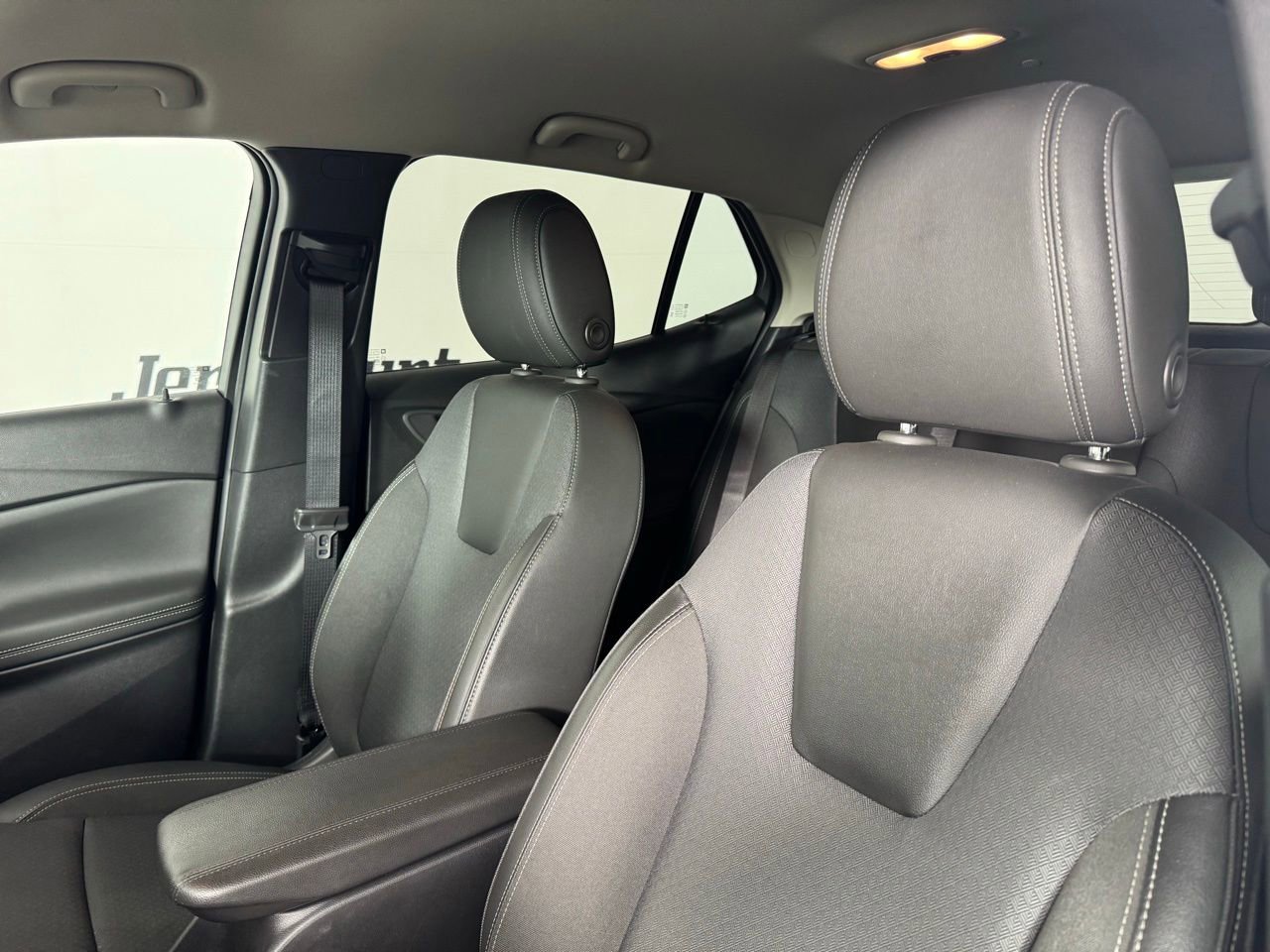 Used 2024 Buick Encore GX Preferred FWD image 10