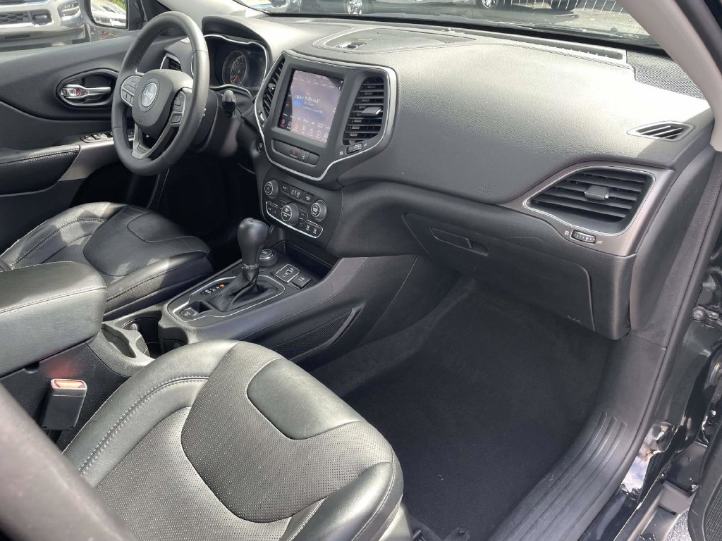 Certified 2022 Jeep Cherokee Latitude Lux AWD/4WD image 14