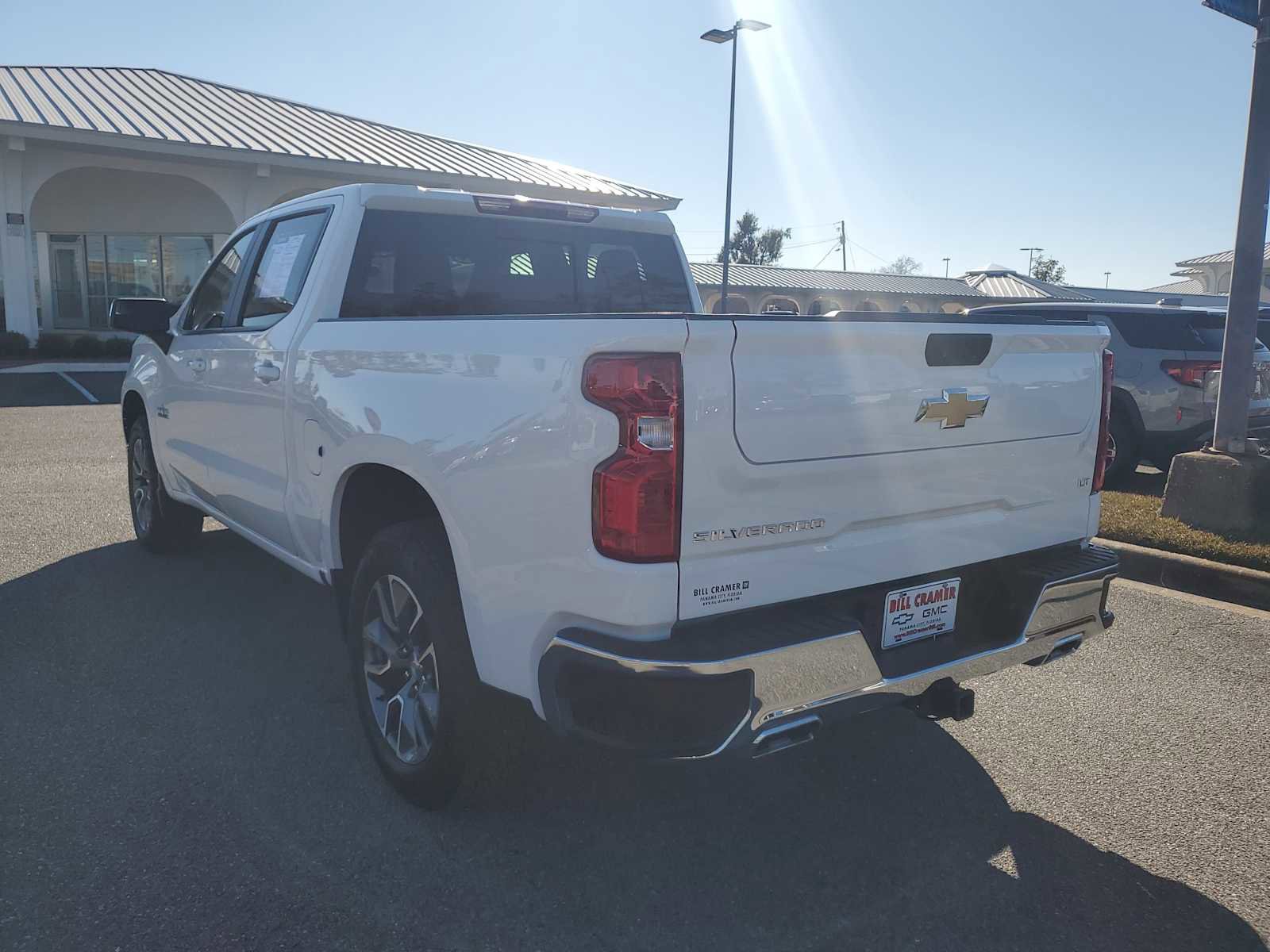 Certified 2025 Chevrolet Silverado 1500 LT image 3