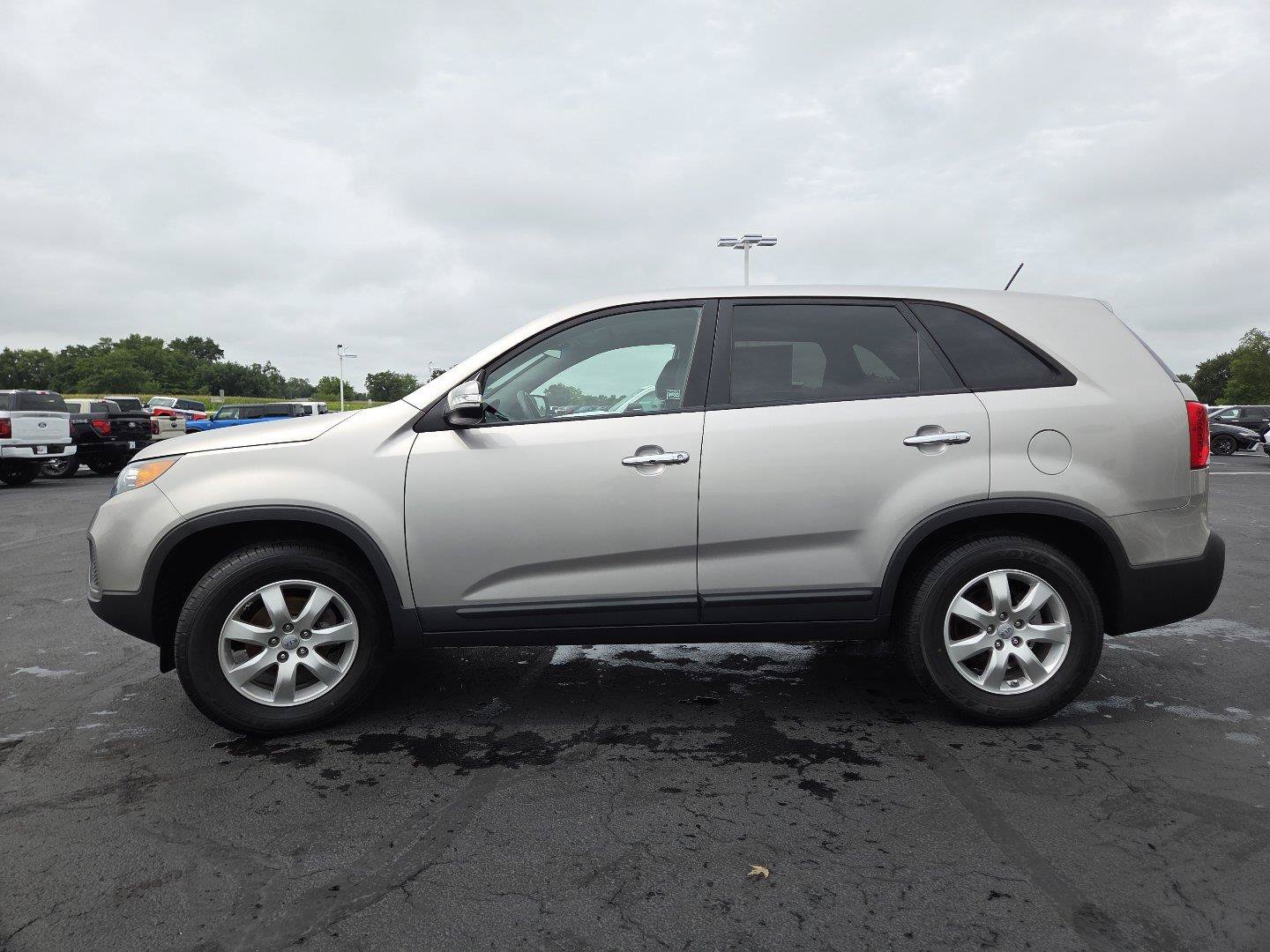 Used 2012 Kia Sorento FWD image 8