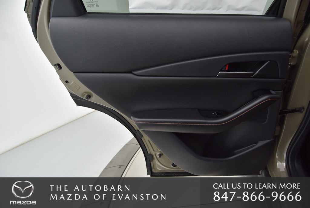 Certified 2025 MAZDA CX-30 Carbon image 28