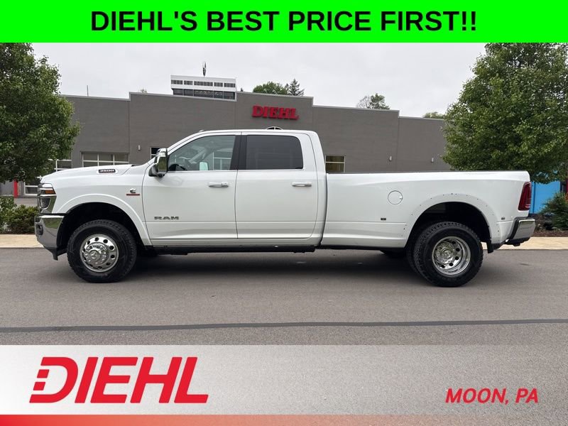 New 2026 RAM 3500 Limited AWD/4WD image 4