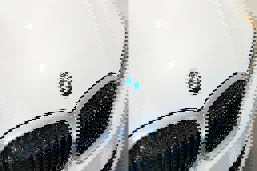 Used 2026 BMW 330i xDrive 330i xDrive w/ Premium Package image 7