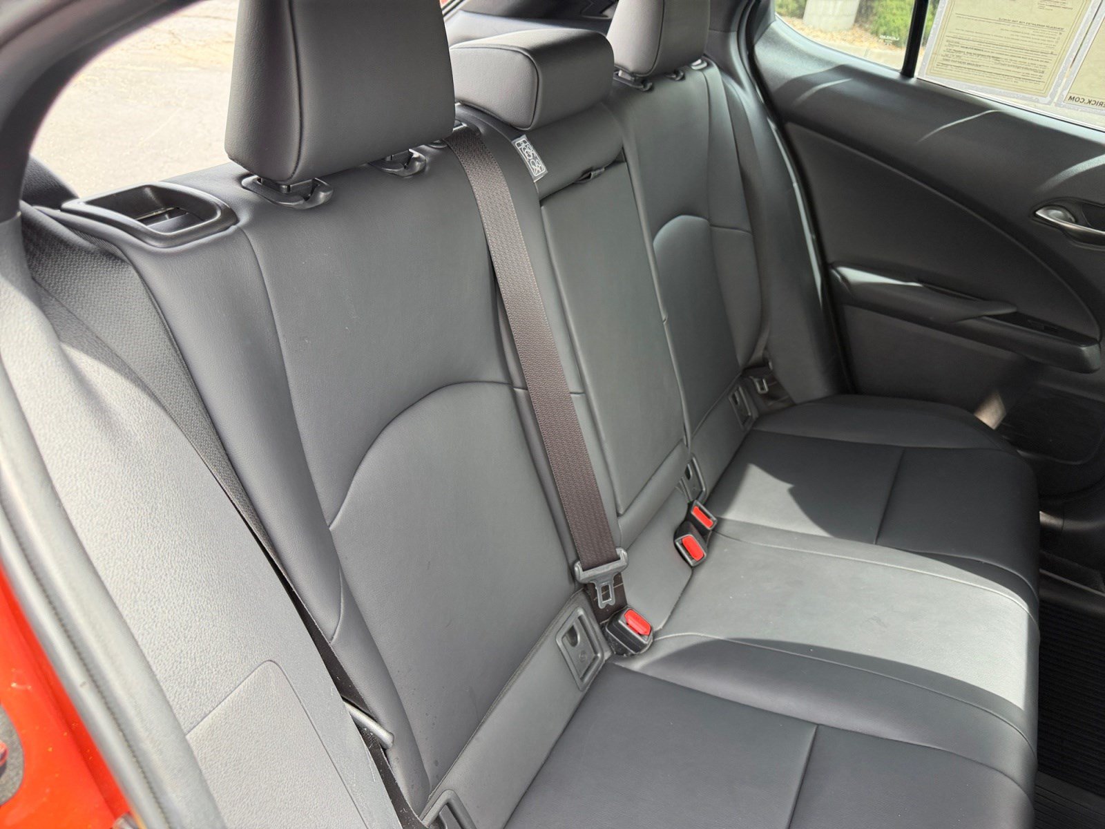 Used 2019 Lexus UX 250h w/ Premium Package AWD/4WD image 18