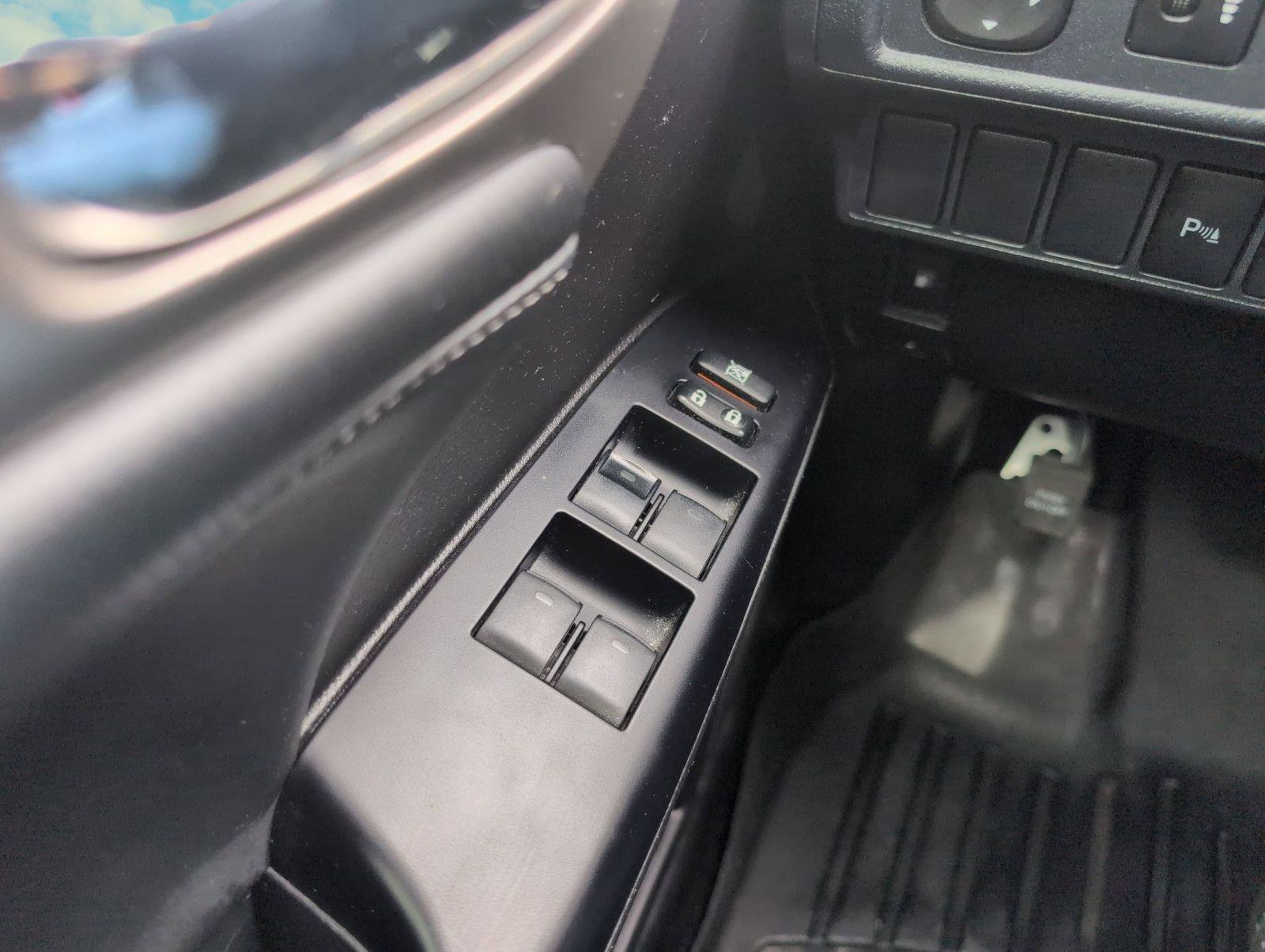 Used 2016 Lexus CT 200h image 21