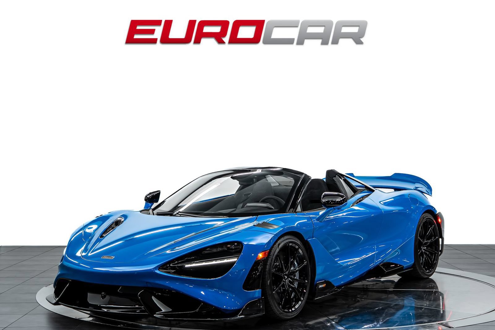 Used 2022 McLaren 765LT RWD image 1