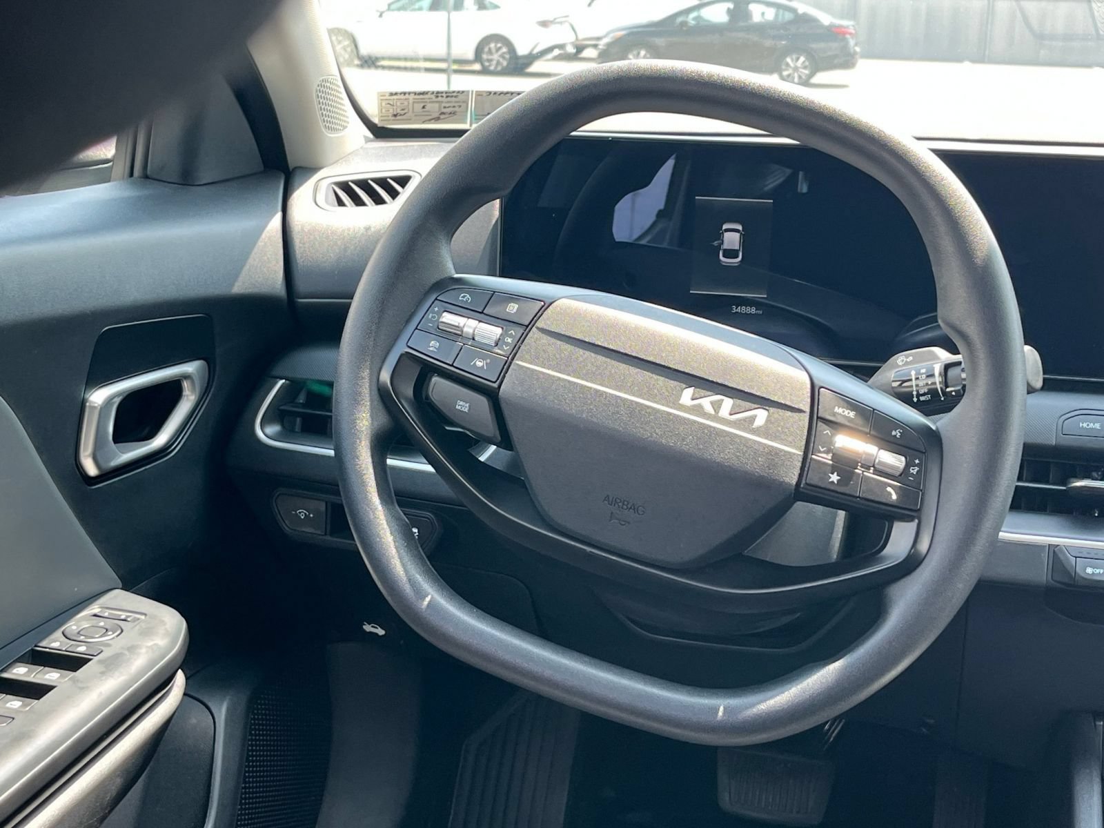 Used 2025 Kia K4 FWD image 28