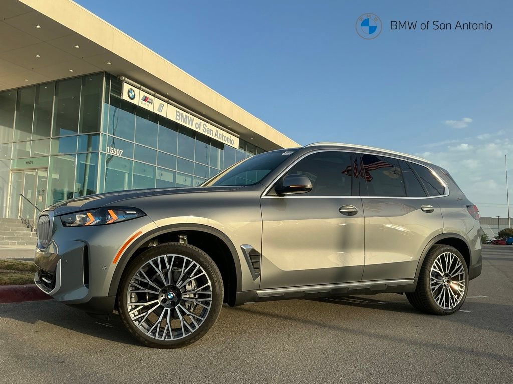 New 2026 BMW X5 xDrive40i w/ Climate Comfort Package