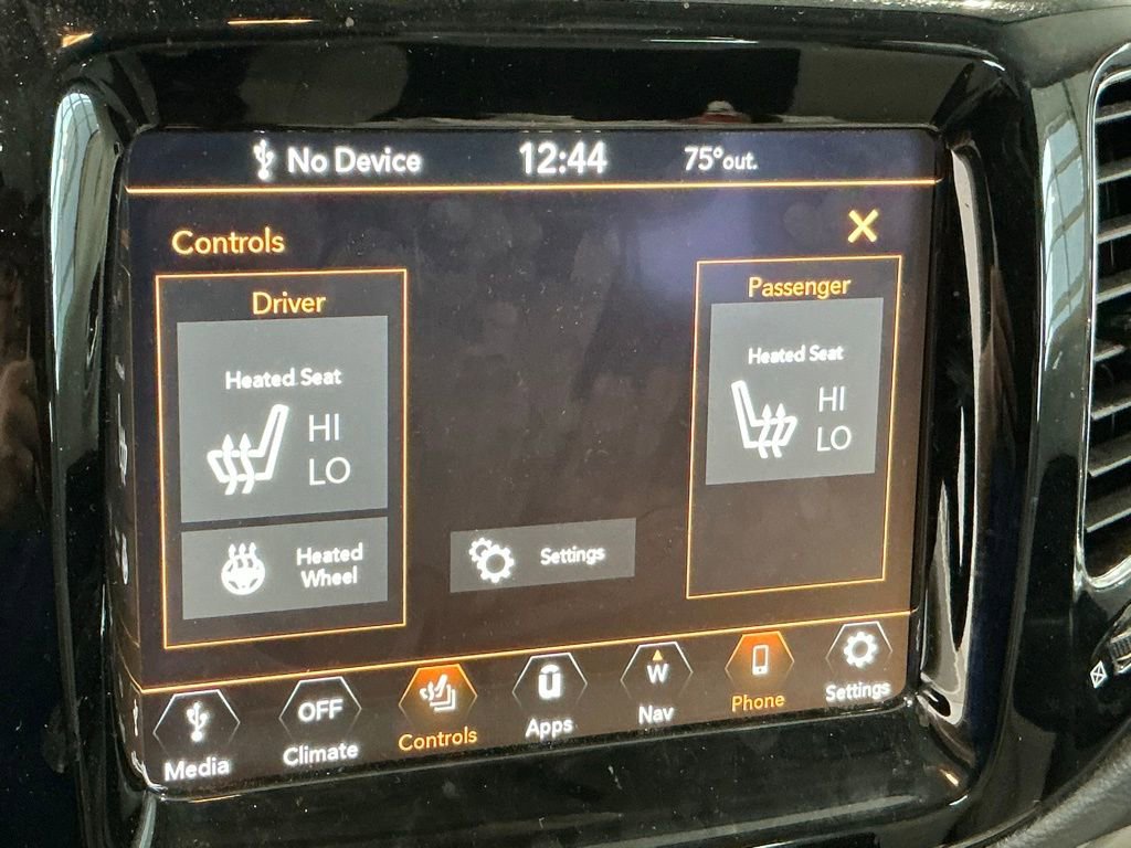 Used 2018 Jeep Compass Limited w/ Navigation Group image 8
