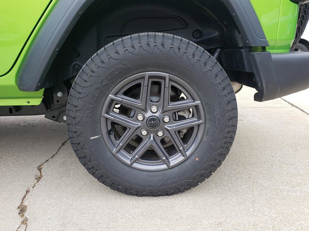 New 2026 Jeep Wrangler Sport S image 24