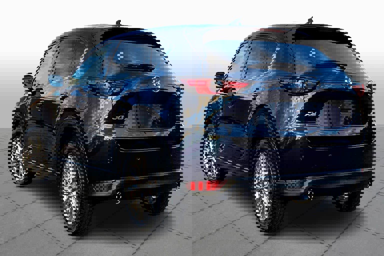 Used 2019 MAZDA CX-5 Grand Touring w/ GT Premium Package image 11