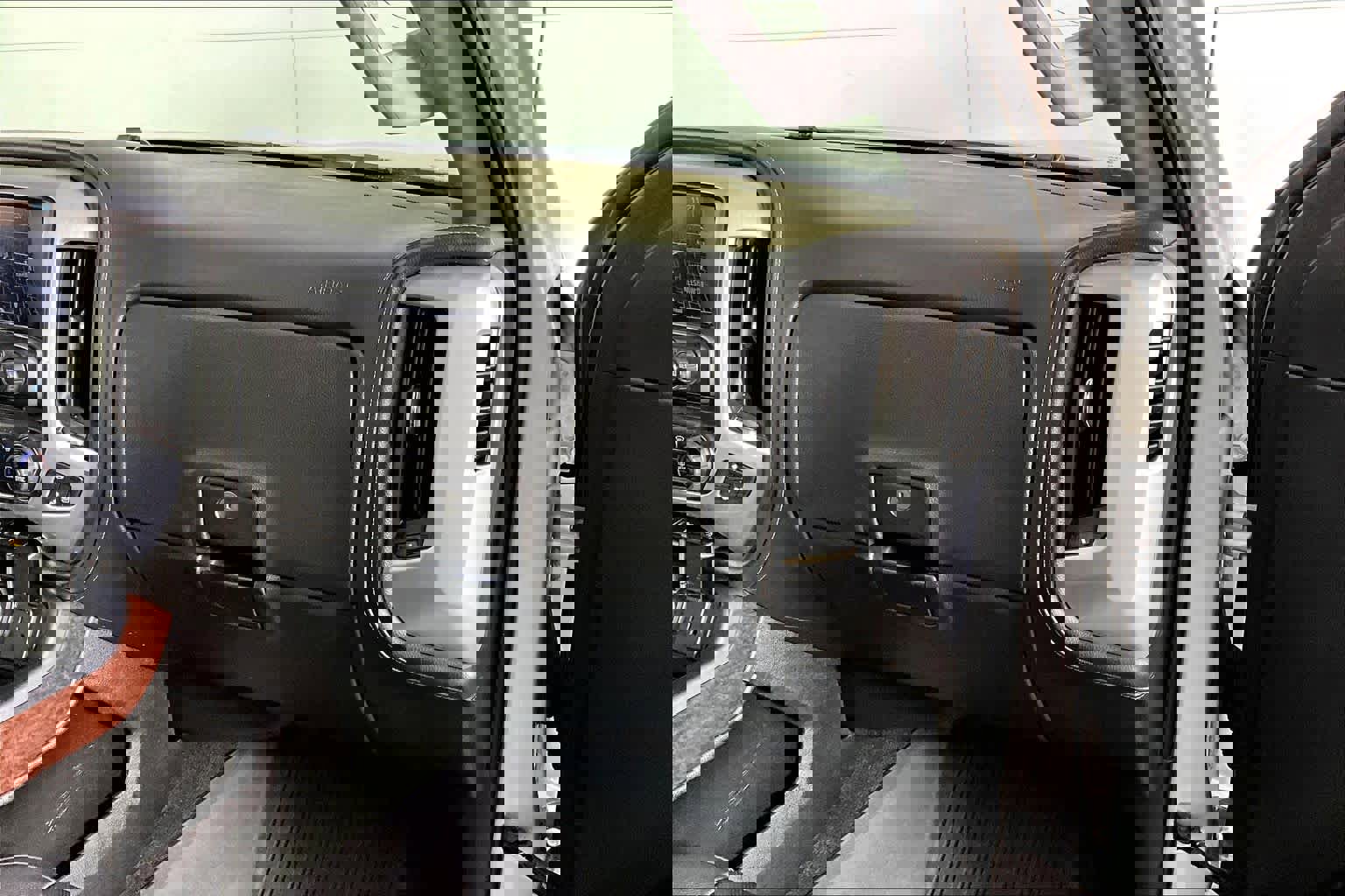 Used 2018 GMC Sierra 1500 SLT w/ Texas SLT Premium Package image 16