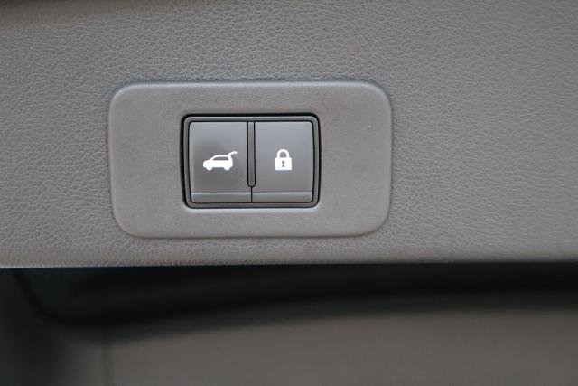 Certified 2025 Nissan Murano SL image 13
