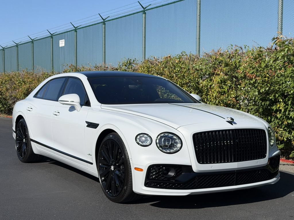 Used 2023 Bentley Flying Spur W12 AWD/4WD image 17
