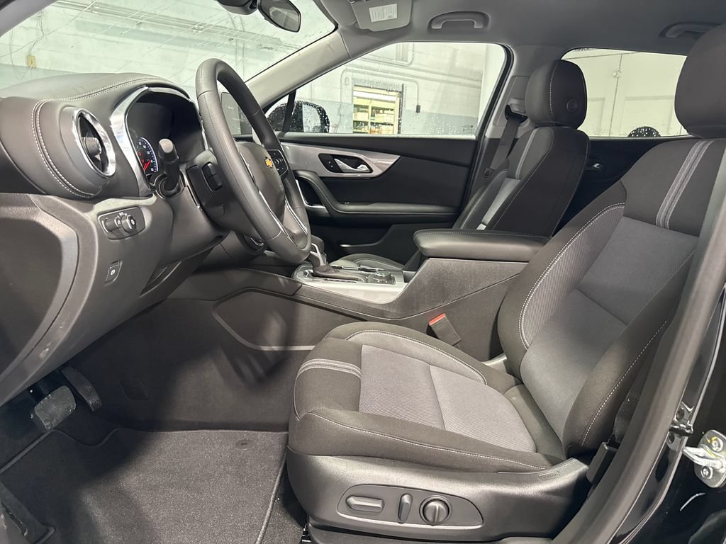 New 2026 Chevrolet Blazer LT FWD image 25